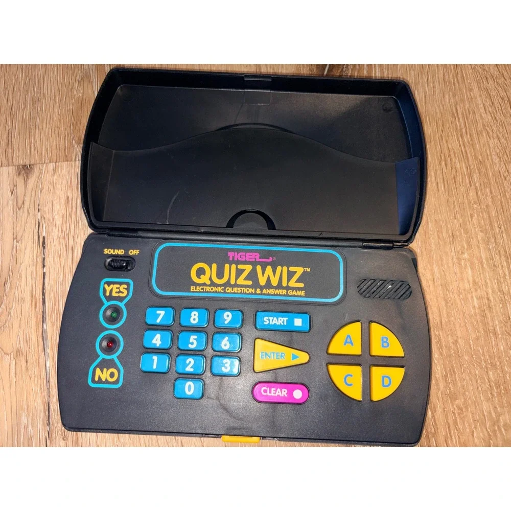 Tiger Quiz Wiz Electronic‎ Question & Answer Game Vintage Handheld Trivia Black